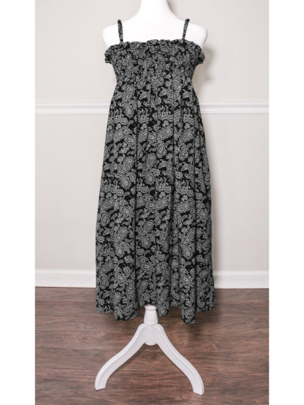 Womens Smocked Cami Midi Dress Ruffle Paisley Print Black & White Size L